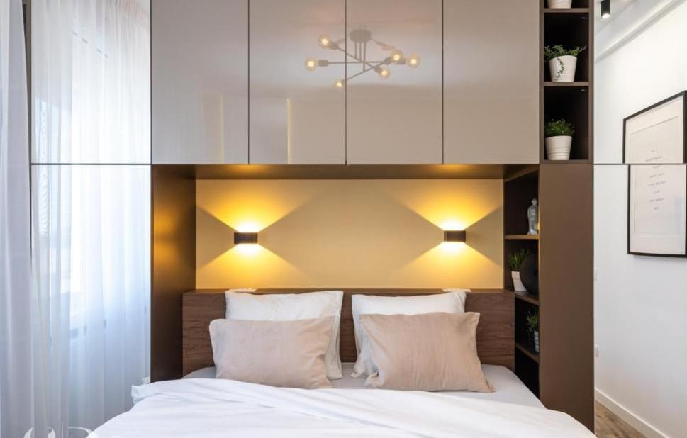 Majestic Apartament With View In Magheru Bucarest Extérieur photo